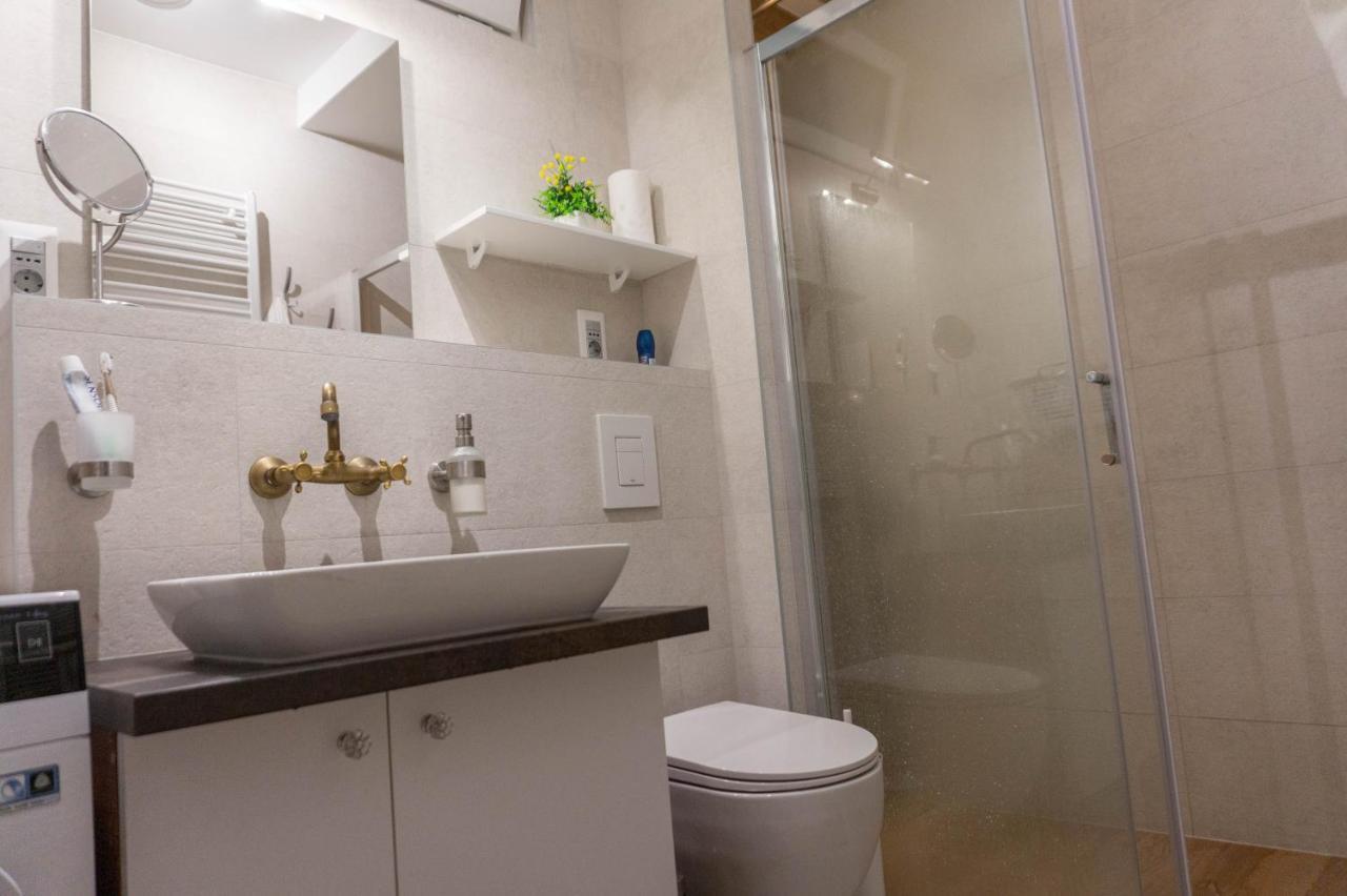 Apartment Maksimir Yard Zagreb Luaran gambar